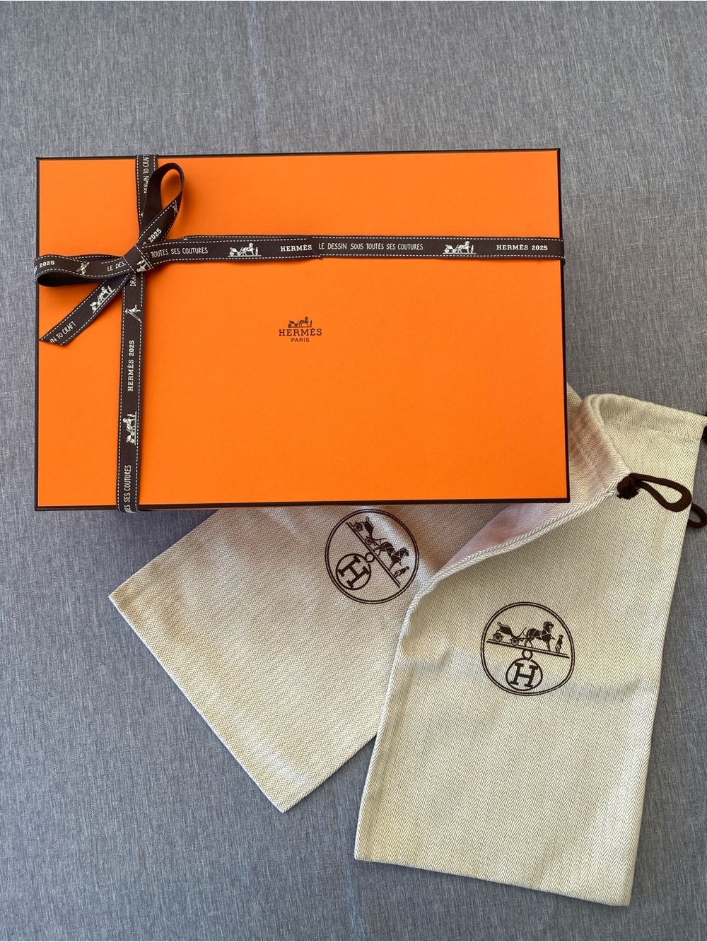 NWOT Authentic Hermès | Gift Shoe Box Dust Bag Set With Ribbon Tissue | Decor